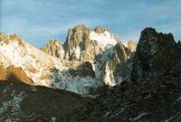 Пик КОРОНА 

(Ак-Сайский ледник)  - 4855 м.